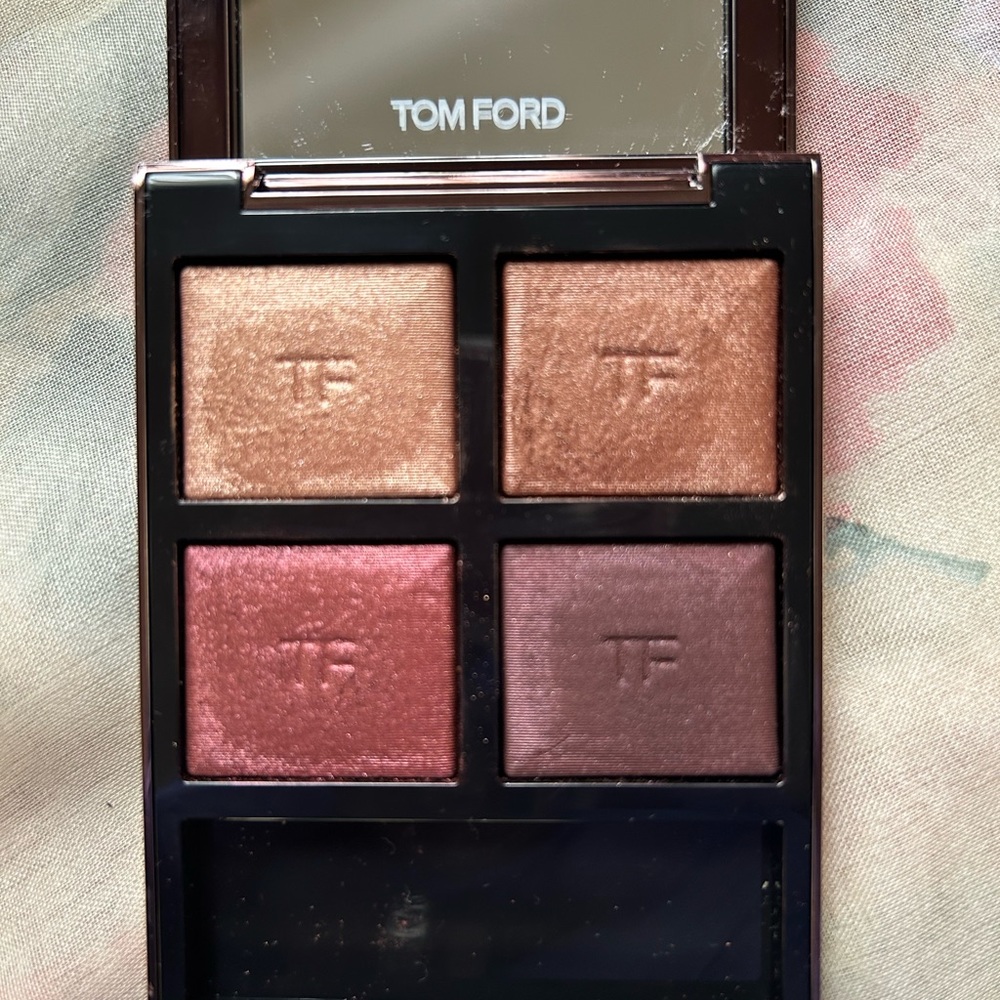 🌅 Tom Ford quad - Honeymoon